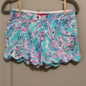 Lily Pulitzer Callahan Scalloped Shorts